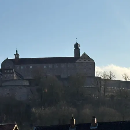 Helle Gemuetliche 3-zi-whg Mit Terrasse Und Gartenzugang * Kulmbach