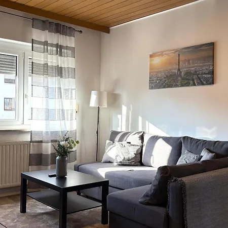 Appartement Helle Gemuetliche 3-zi-whg Mit Terrasse Und Gartenzugang