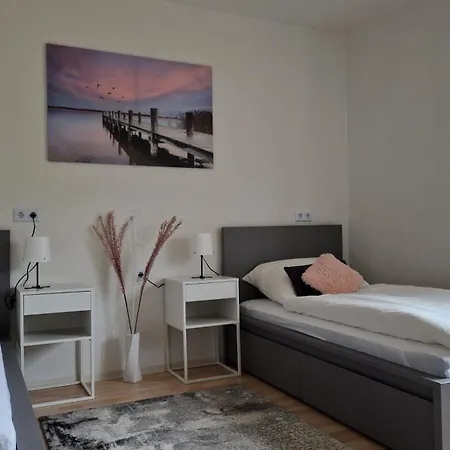 Appartement Helle Gemuetliche 3-zi-whg Mit Terrasse Und Gartenzugang