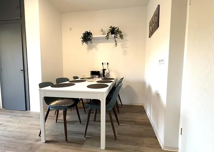 Apartmán Helle Gemuetliche 3-zi-whg Mit Terrasse Und Gartenzugang *